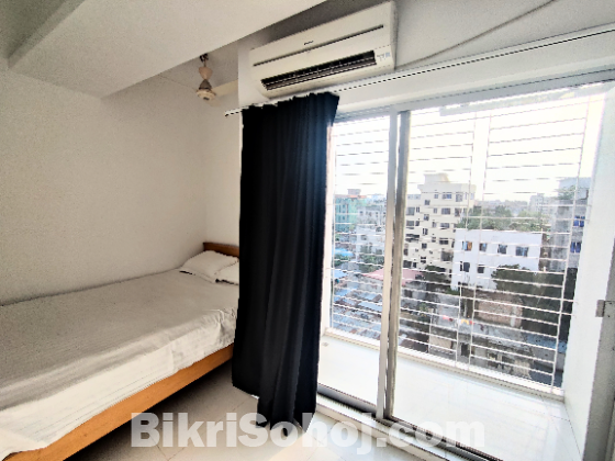 Furnished Studio With Two Room For Rent In Bashundhara R/A